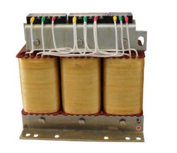 定做220V三相變壓器的注意事項(xiàng)？